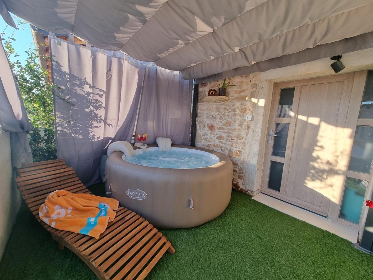 Ferienwohnung Vela & Vega Višnjan Exterior foto
