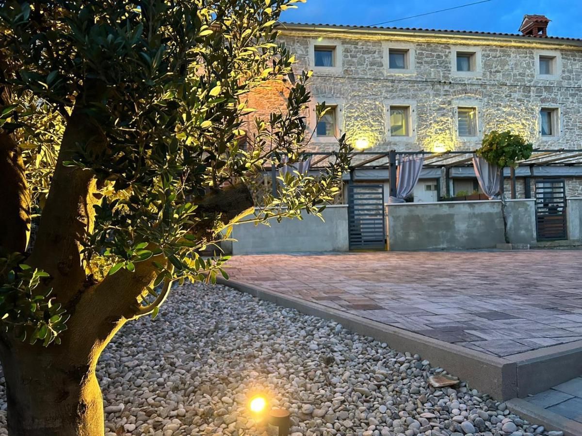 Ferienwohnung Vela & Vega Višnjan Exterior foto
